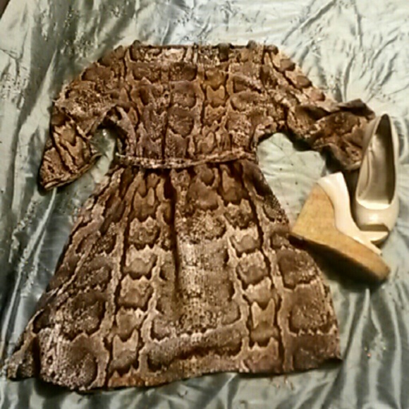 3/4 python brown snake print dress