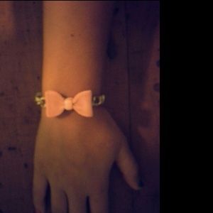 NWOT Pink Bow Bracelet