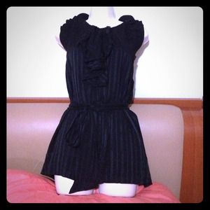 BCBGMaxAzria gorgeous sexy black silk top