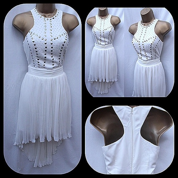 Gorgeous embellished white pleated chiffon dress - Picture 3 of 4