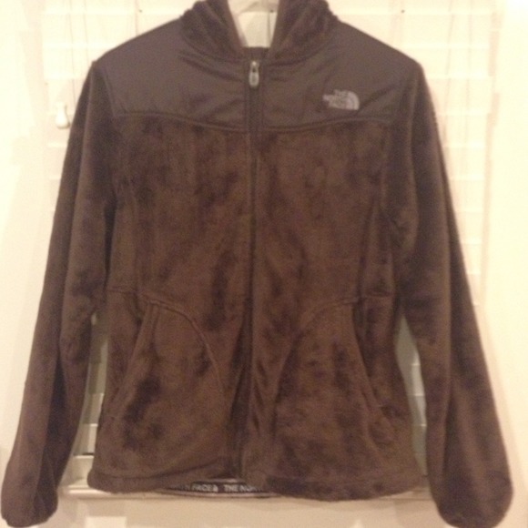 The North Face Outerwear - 🌟SAle🌟💯Auth NWOT! Northface hooded fuzzy jacket