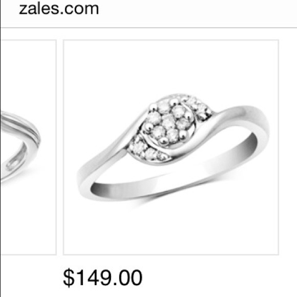 Diamond Ring - Picture 4 of 4