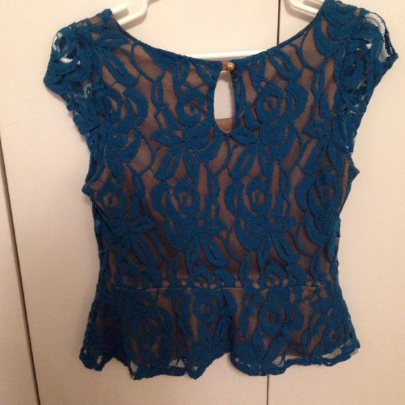Blue and Tan Peplum Top - Picture 2 of 2
