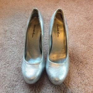 Silver pumps