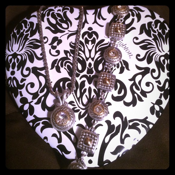 Brighton "heiress" matching necklace and bracelet