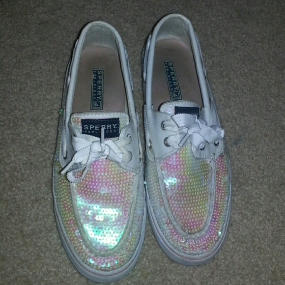 Pink/white sequen Sperrys