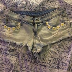 Low rise shorts
