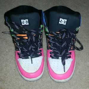 Neon DC shoes