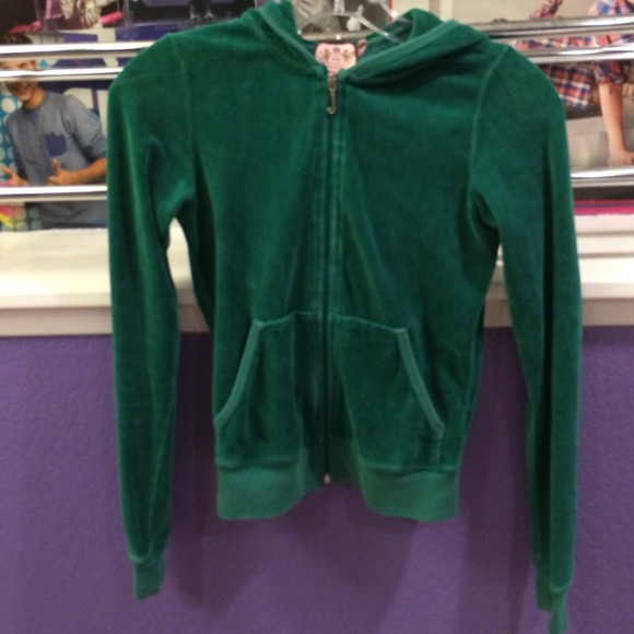 SOLD ❌ ❌ Deep blueish green juicy jacket