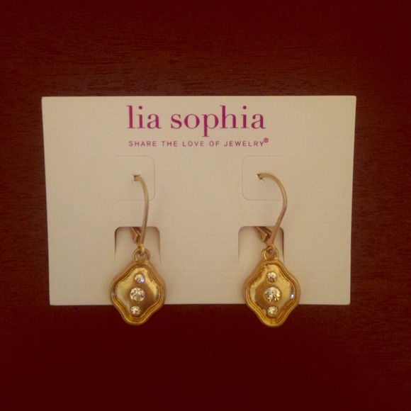 Lia Sophia Delica earrings