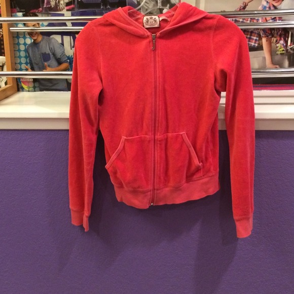 SOLD ❌ ❌ Light pinkish juicy jacket