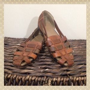 🌿Vintage Cabin Creek leather woven sandals
