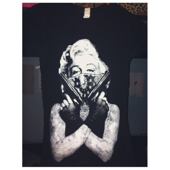 Tops - Marilyn Monroe shirt