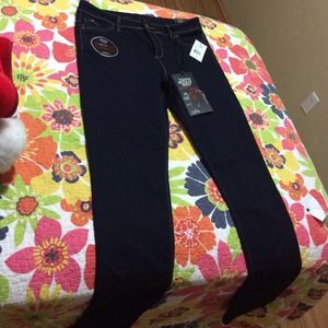 Royalty jeans " wannabetabutt?"