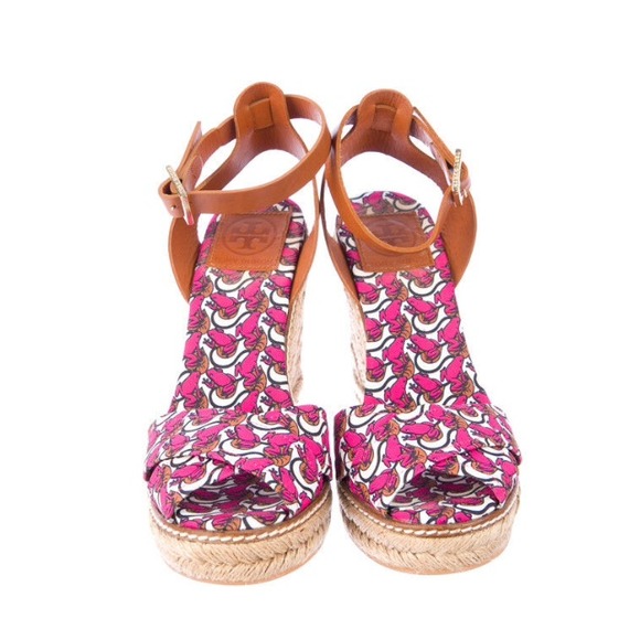 Tory Burch Lilypad Pink Frog Print Wedges Size 11