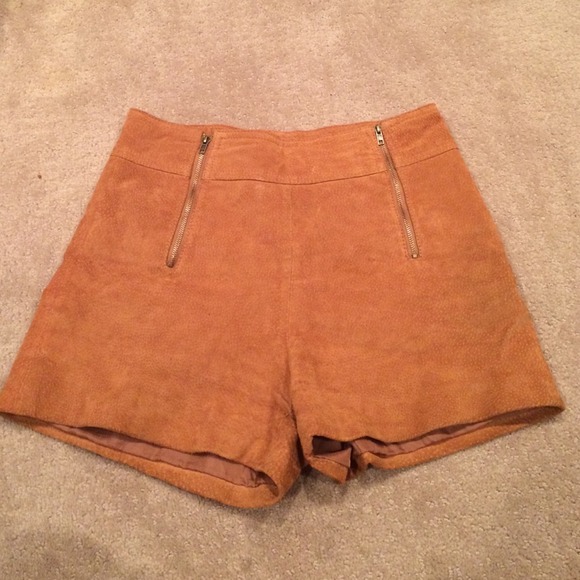 Suede high waisted shorts