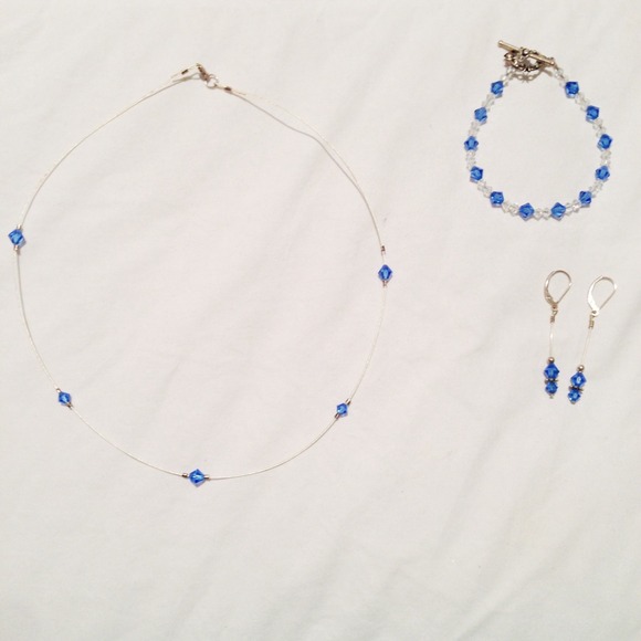 Swarovski Crystal Set!💎 - Picture 2 of 4