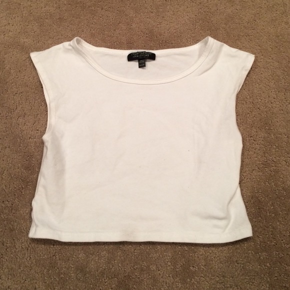 White crop top