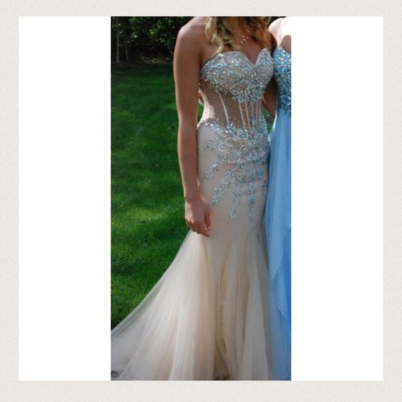 Beautiful Prom dress