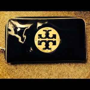 TORY BURCH NAVY BLUE WALLET