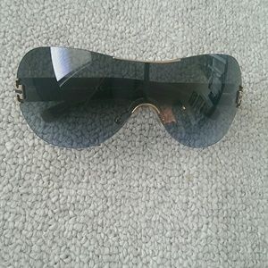 Brand new Tory Burch Blue Aviator Sunglasses