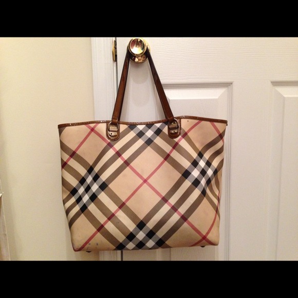 How To Tell If It's A Real Burberry Purse Literacy Basics