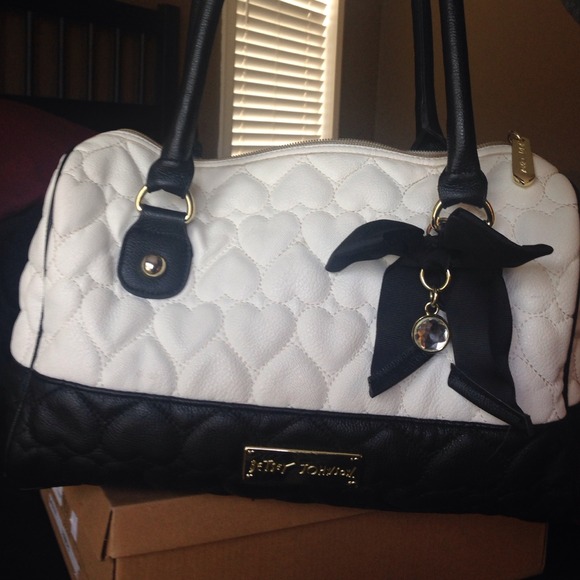 GREAT condition REAL betsey Johnson purse