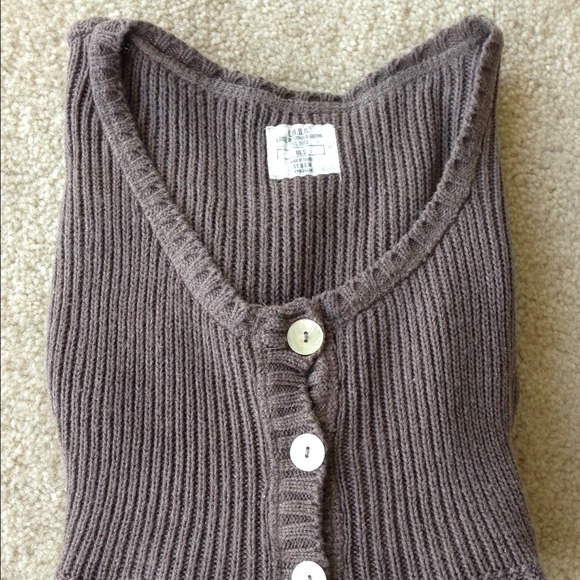 ❗️Donating on Monday❗️Taupe, baby doll sweater - Picture 3 of 3