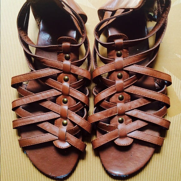 Brown gladiator sandals (bundle price $10)