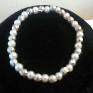 Stretch able bracelet