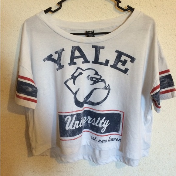 Yale crop top (bundle price $13)