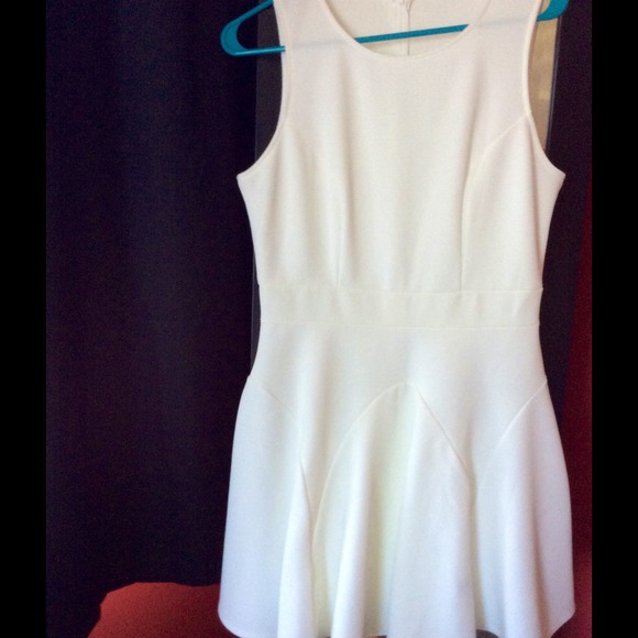 Lulu White/Cream Peplum-like Skirted Dress