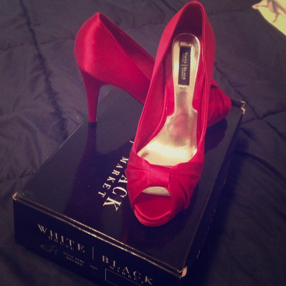 White House|Black Market red high heals
