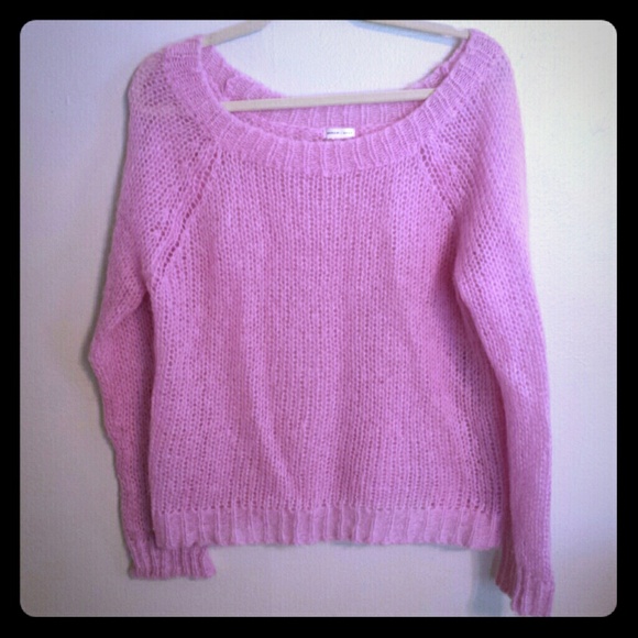 Pink loose knit sweater