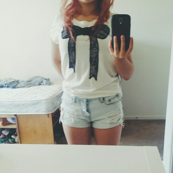 Forever 21 shirt with bow