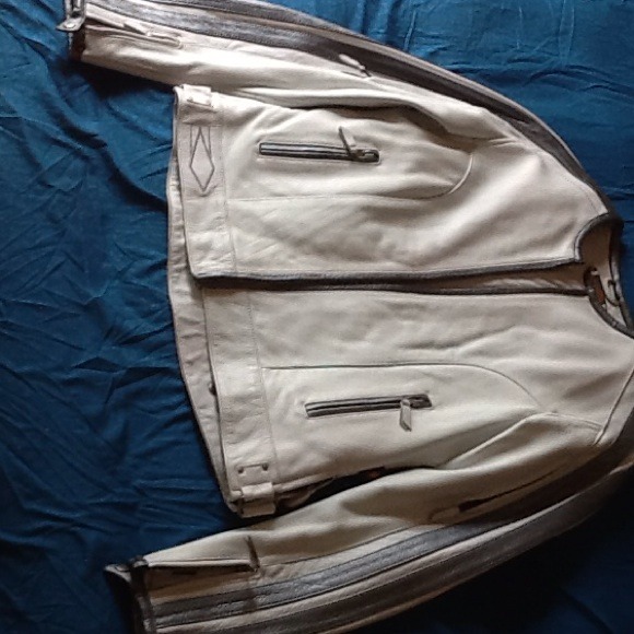 Women's power trip leather jacket sz m