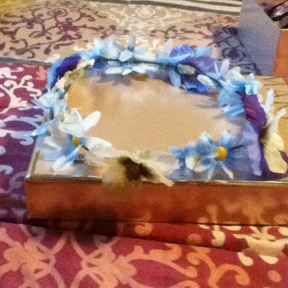 flower crowns - Picture 3 of 3