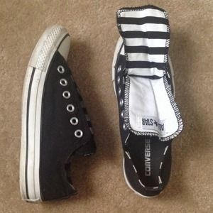 🎉FLASH SALE Converse !