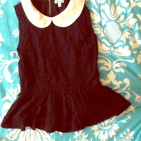 Lace peplum collar top