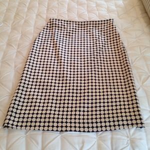 Banana Republic silk navy and cream skirt