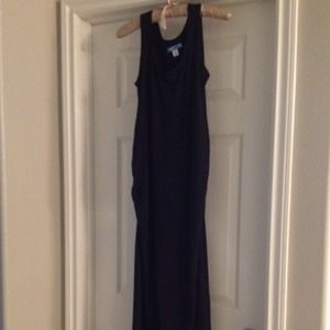 Hold for @helengtz Maternity Maxi Dress