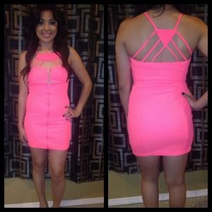 Cute neon pink dress!