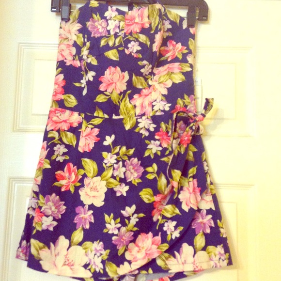 Floral halter jumper