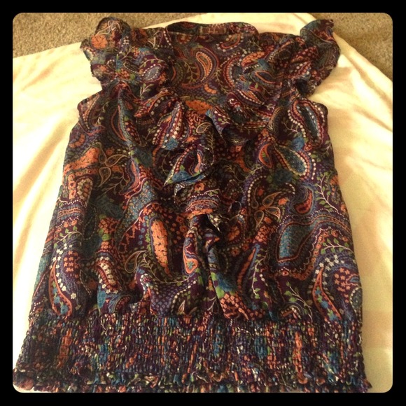 Supper adorable paisley sheer top