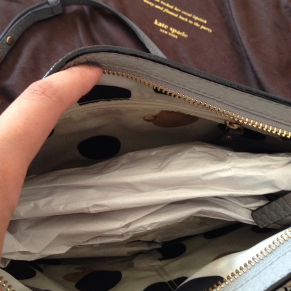 kate spade Crossbody - Picture 4 of 4