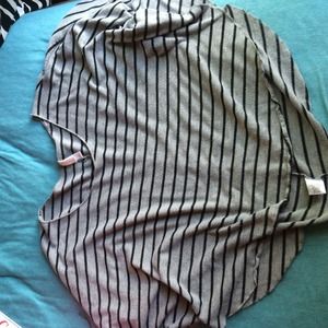 comfy gray and black striped shirt
