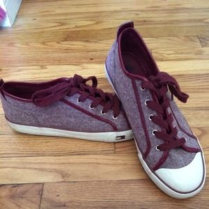 Tommy Hilfiger sneakers
