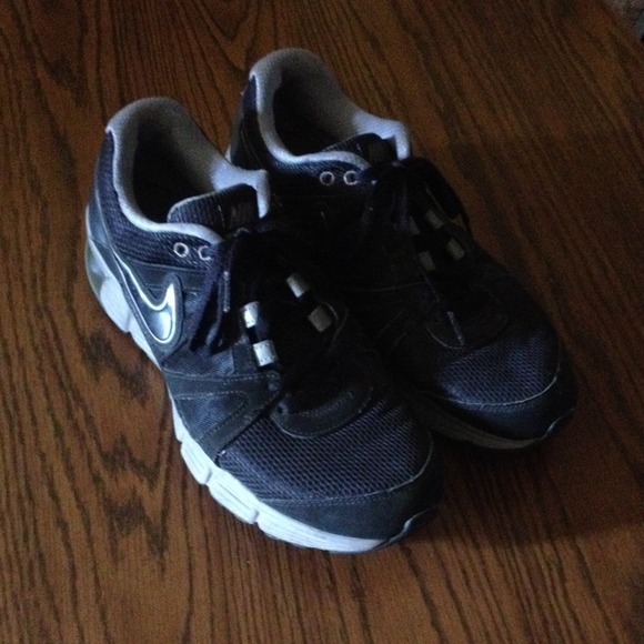 Nike Reax Rocket mens shoes