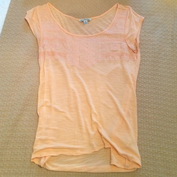 American eagle top. XS. light coral colored