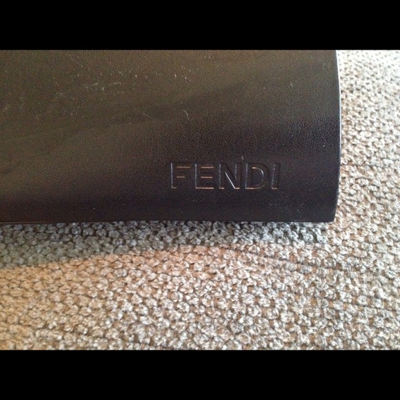 🌟REDUCED🌟 Authentic FENDI sunglasses. 😎 - Picture 4 of 4